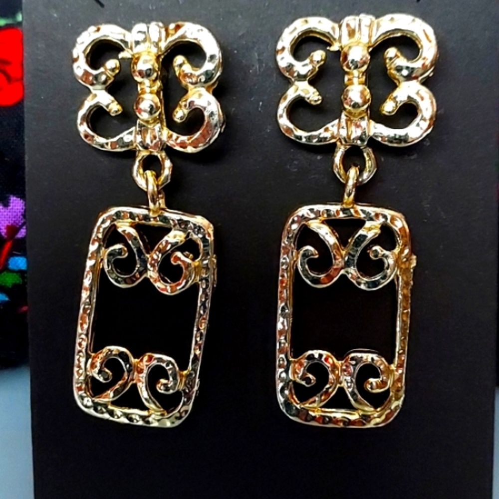 Earrings, Gold tone dangle with scroll design
